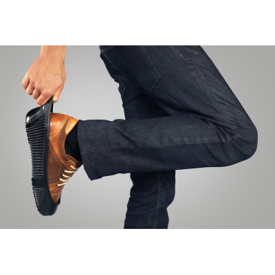 Easy Max overshoes.